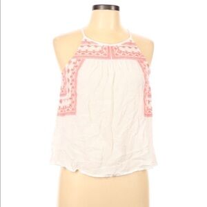 𝅺nwt embroidered tank